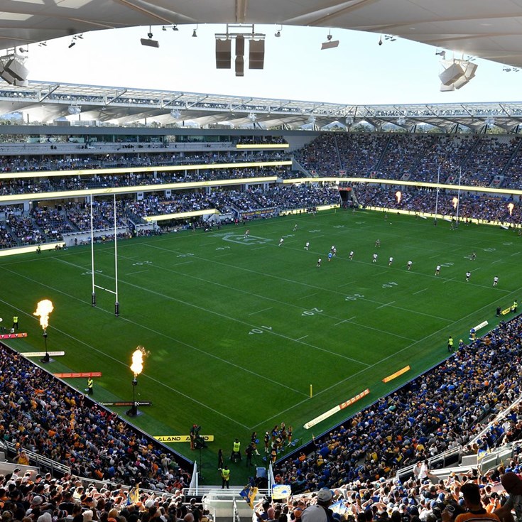 V'landys pushes for more 'mini Bankwest stadiums'